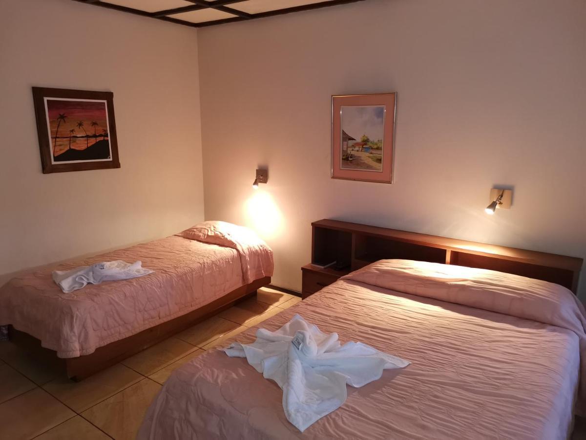 Hotel Wagelia Turrialba Buitenkant foto