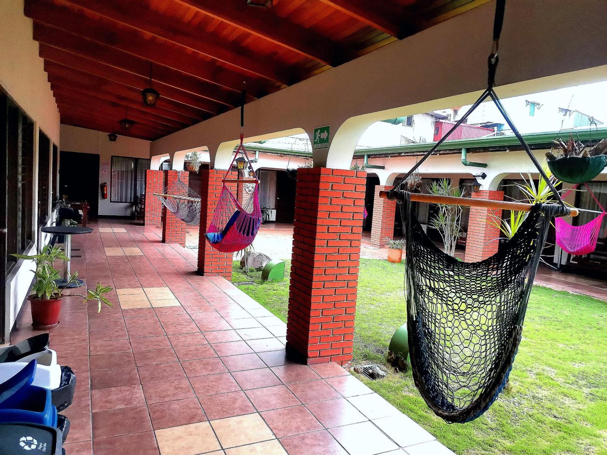Hotel Wagelia Turrialba Buitenkant foto